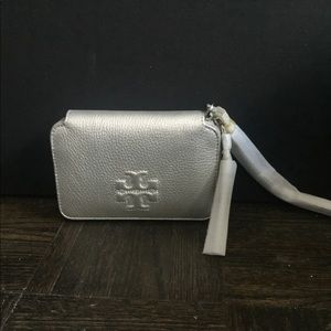 Thea Metallic Multi-Task Smartphone Wristlet